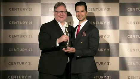How to rise to the top of real estate in just two years
