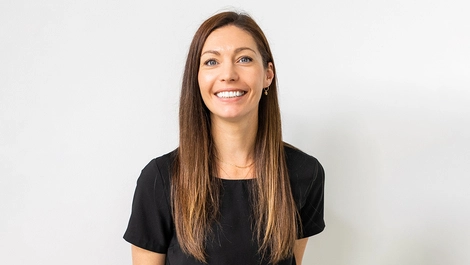 Amycrosland headshot